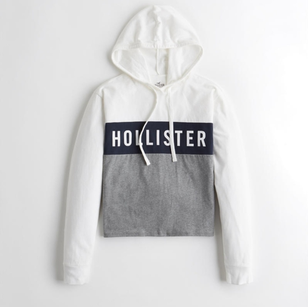 🖤Hollistor Hooded Tee NWT💕